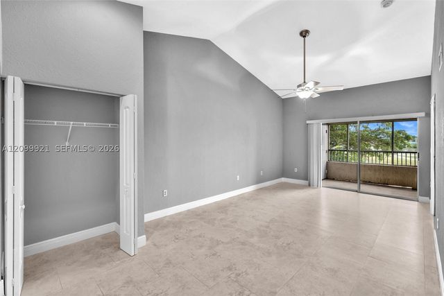 2881 N Oakland Forest Dr 307, Oakland Park, FL 33309