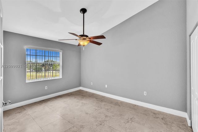 2881 N Oakland Forest Dr 307, Oakland Park, FL 33309