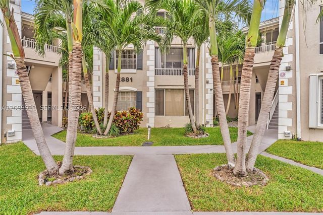 2881 N Oakland Forest Dr 307, Oakland Park, FL 33309