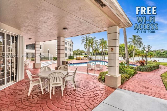 2881 N Oakland Forest Dr 307, Oakland Park, FL 33309