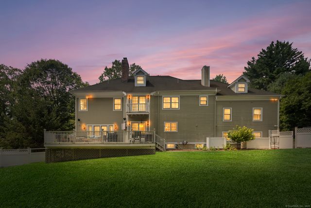 40 Wildwood Road, Stamford, CT 06903