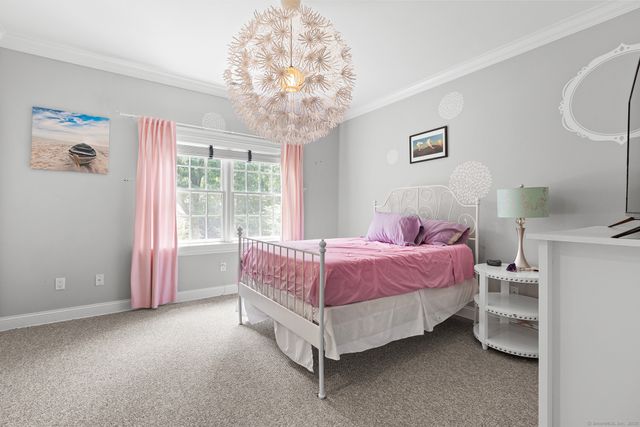 40 Wildwood Road, Stamford, CT 06903