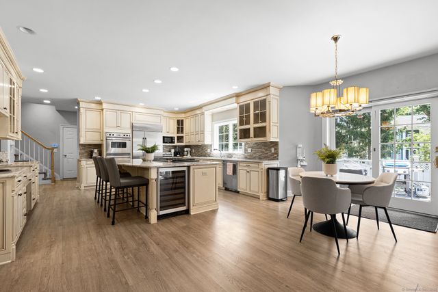 40 Wildwood Road, Stamford, CT 06903