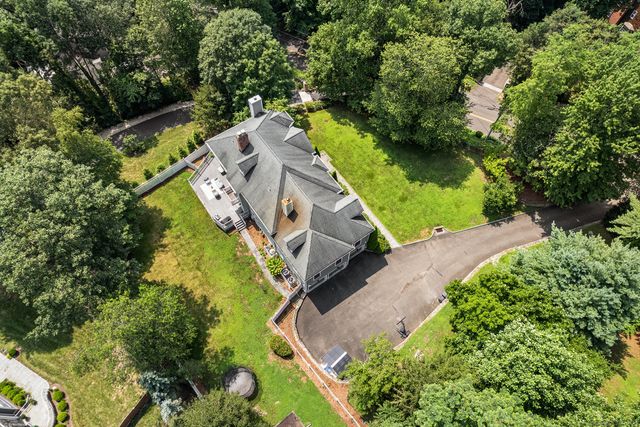 40 Wildwood Road, Stamford, CT 06903