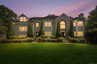 40 Wildwood Road, Stamford, CT 06903