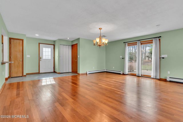 20 Sylvan Boulevard, Howell, NJ 07731