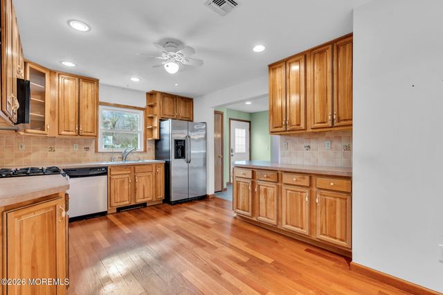 20 Sylvan Boulevard, Howell, NJ 07731