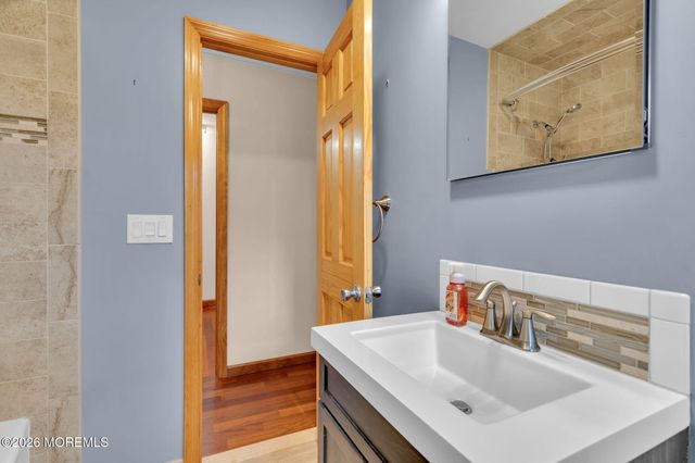 20 Sylvan Boulevard, Howell, NJ 07731