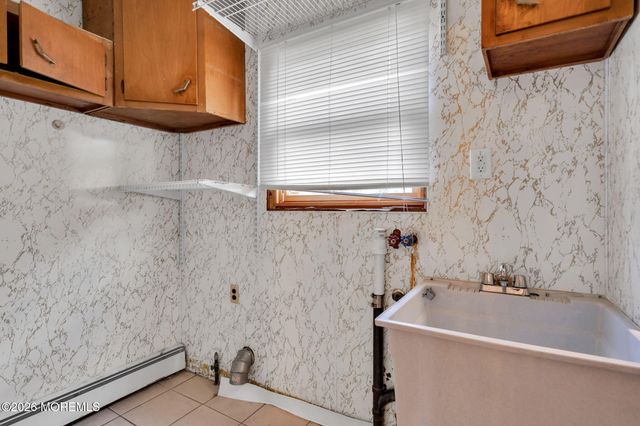 20 Sylvan Boulevard, Howell, NJ 07731