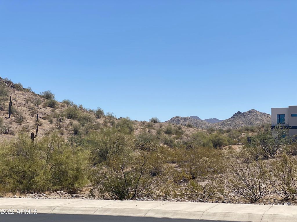 17668 W ESTES Way 4, Goodyear, AZ 85338 — photo 3