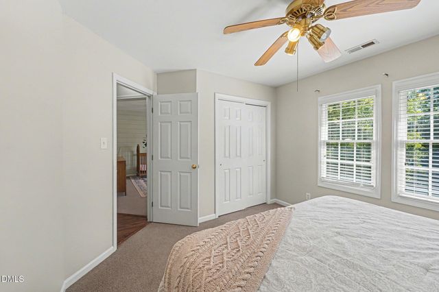 105 New Holland Place, Cary, NC 27519