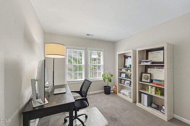 105 New Holland Place, Cary, NC 27519