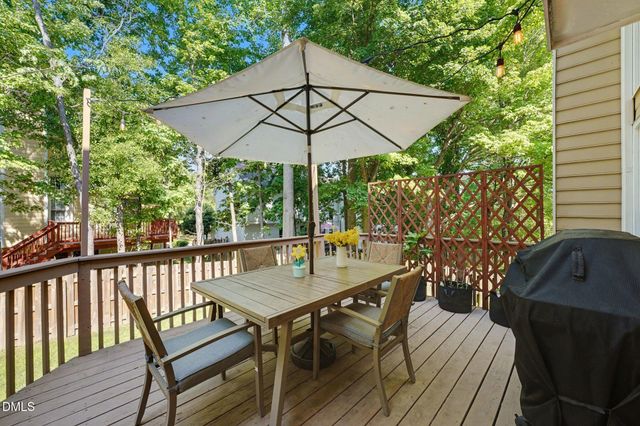 105 New Holland Place, Cary, NC 27519