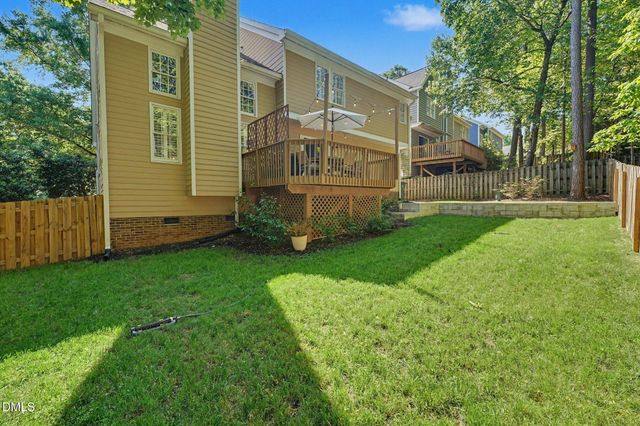 105 New Holland Place, Cary, NC 27519
