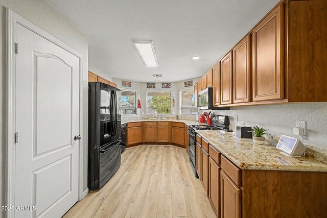 15777 W LATHAM Street, Goodyear, AZ 85338