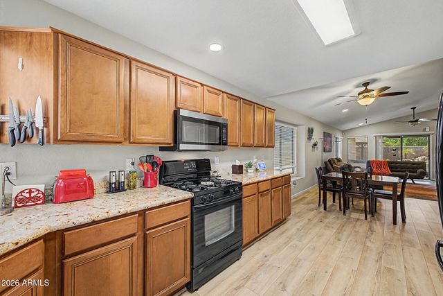 15777 W LATHAM Street, Goodyear, AZ 85338