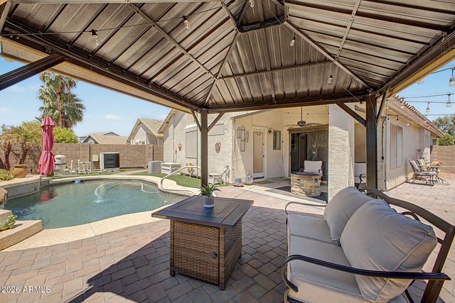 15777 W LATHAM Street, Goodyear, AZ 85338