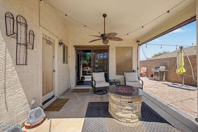 15777 W LATHAM Street, Goodyear, AZ 85338