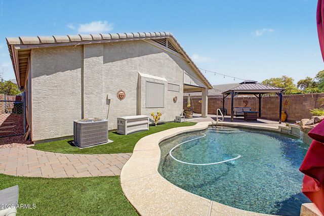 15777 W LATHAM Street, Goodyear, AZ 85338