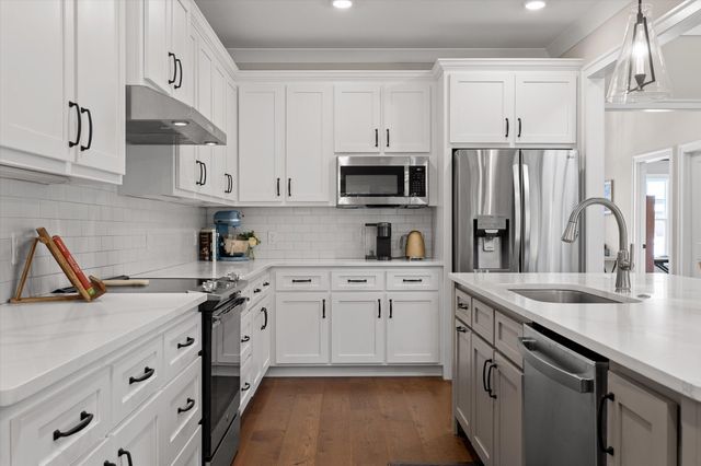 7723 Carnice Drive, Ooltewah, TN 37363