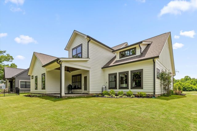 7723 Carnice Drive, Ooltewah, TN 37363
