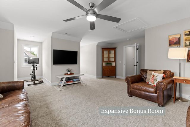7723 Carnice Drive, Ooltewah, TN 37363