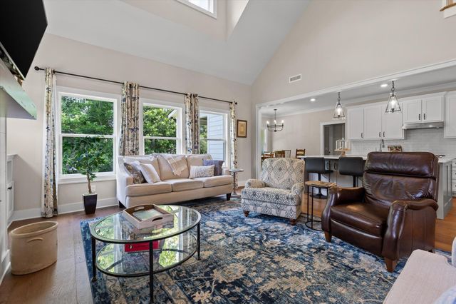 7723 Carnice Drive, Ooltewah, TN 37363