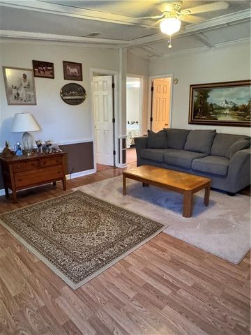 6243 Malibu Ridge, Flowery Branch, GA 30542