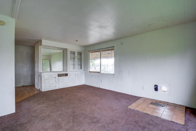 17677 Olinda Road, Anderson, CA 96007