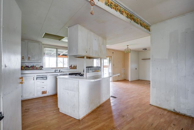 17677 Olinda Road, Anderson, CA 96007