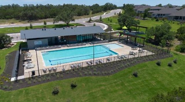 200 Spring Bluff LN, Georgetown, TX 78628