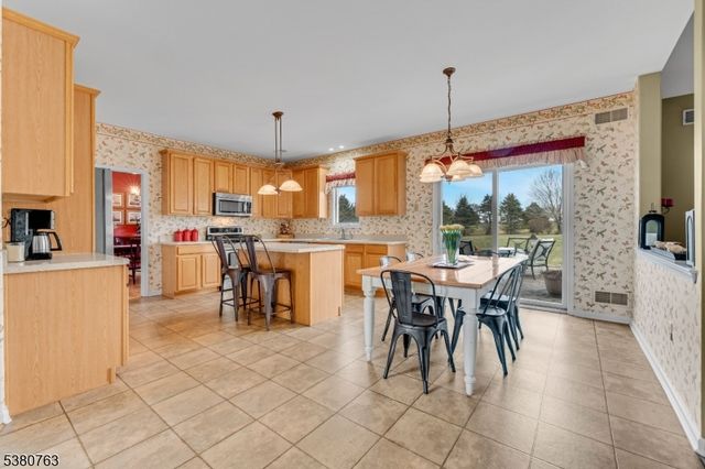 107 Mc Cullough Rd, Washington Twp., NJ 07882