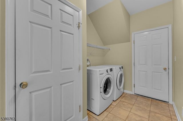 107 Mc Cullough Rd, Washington Twp., NJ 07882