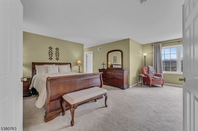 107 Mc Cullough Rd, Washington Twp., NJ 07882