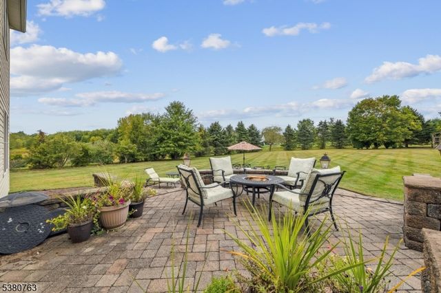 107 Mc Cullough Rd, Washington Twp., NJ 07882