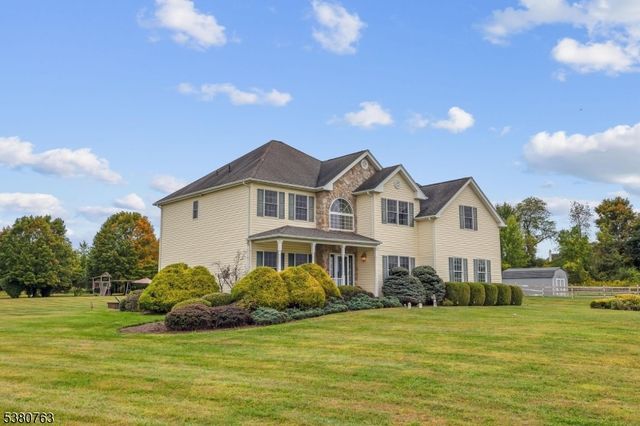 107 Mc Cullough Rd, Washington Twp., NJ 07882