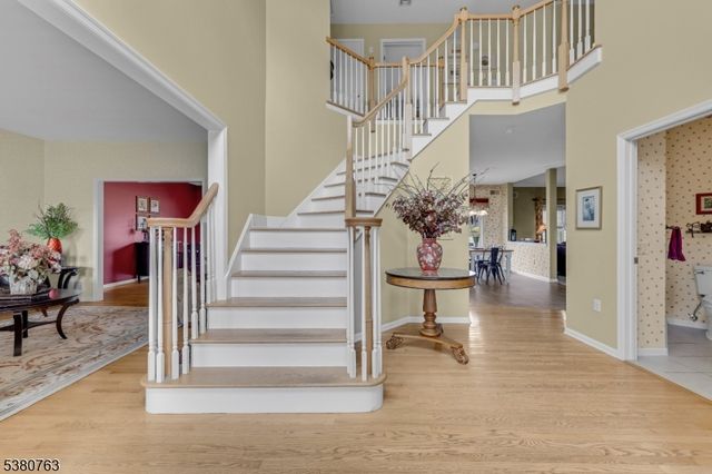 107 Mc Cullough Rd, Washington Twp., NJ 07882