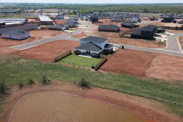 18020 Fields Drive, Edmond, OK 73012