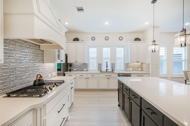 13611 Saddlebred Springs Lane, Cypress, TX 77429