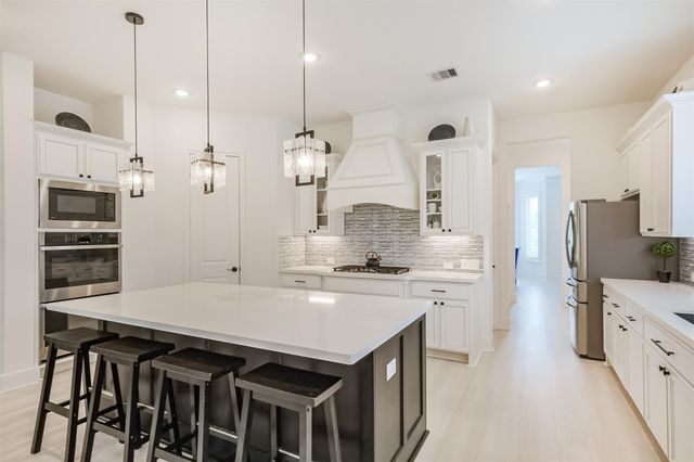 13611 Saddlebred Springs Lane, Cypress, TX 77429