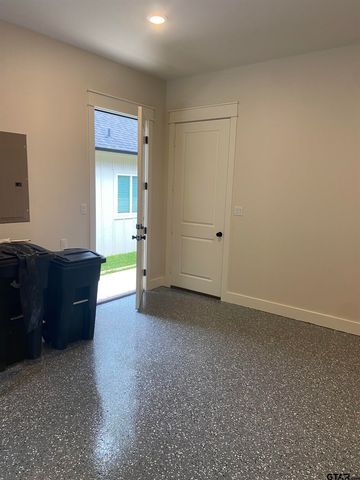 18690 Windjammer, Flint, TX 75762