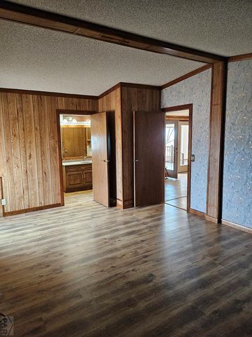 1413 County Rd 671, Rye, CO 81069