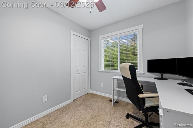2904 Sun Terrace Drive, Hartland, MI 48353