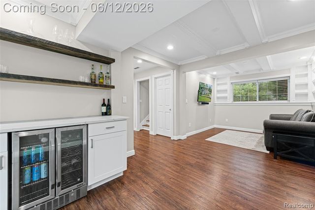 2904 Sun Terrace Drive, Hartland, MI 48353