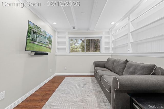 2904 Sun Terrace Drive, Hartland, MI 48353