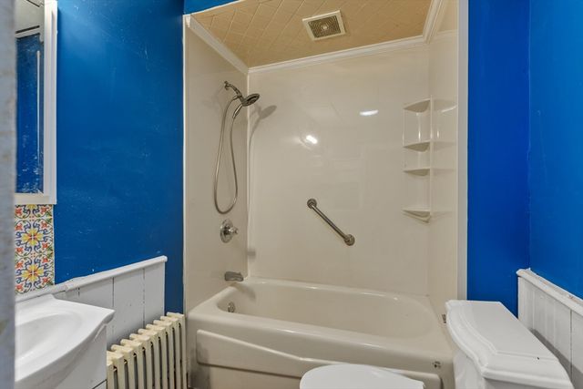 127 Spruce St, Lawrence, MA 01841
