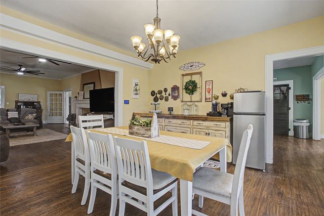 7921 White Settlement Road, White Settlement, TX 76108