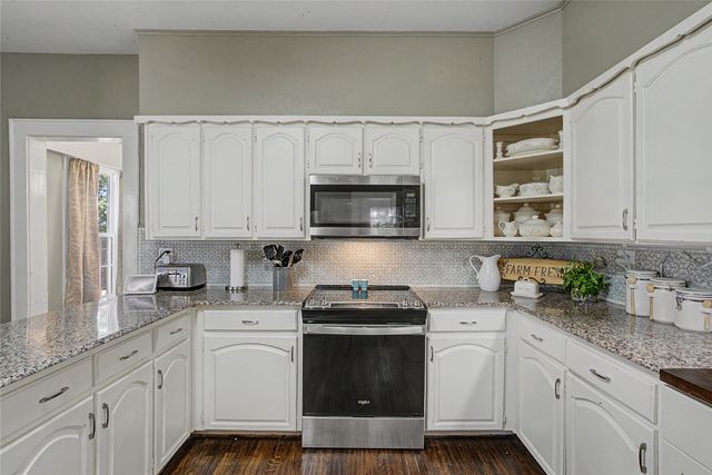 7921 White Settlement Road, White Settlement, TX 76108