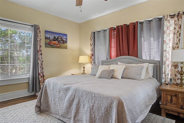 7921 White Settlement Road, White Settlement, TX 76108