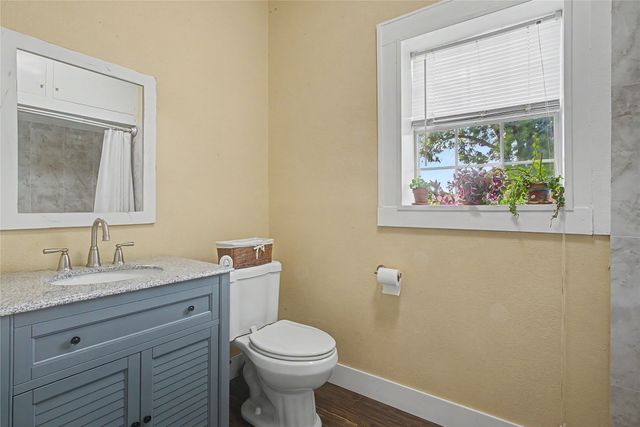 7921 White Settlement Road, White Settlement, TX 76108